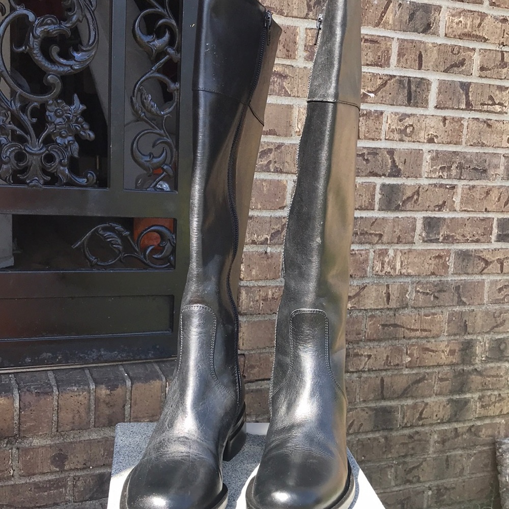 New TALBOTS Black Calf Length Boots